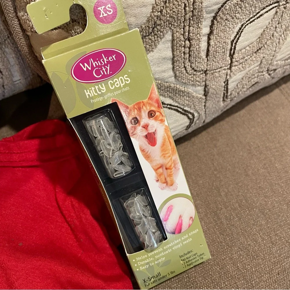Pet Clothes Bundle-small size ( size of Kitten ) clothes with toy, nail guards.